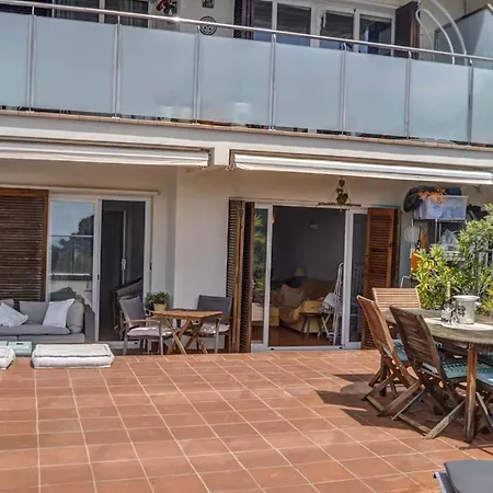 Apartment Tropical Terrace Apartment By Hello Homes Sitges